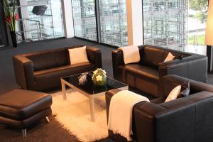 Business Loungetisch 0